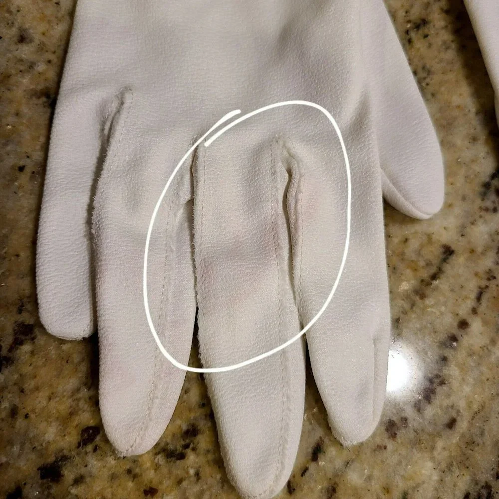 Vintage White Crescendoe Crelon Nylon Gloves Size 7.5